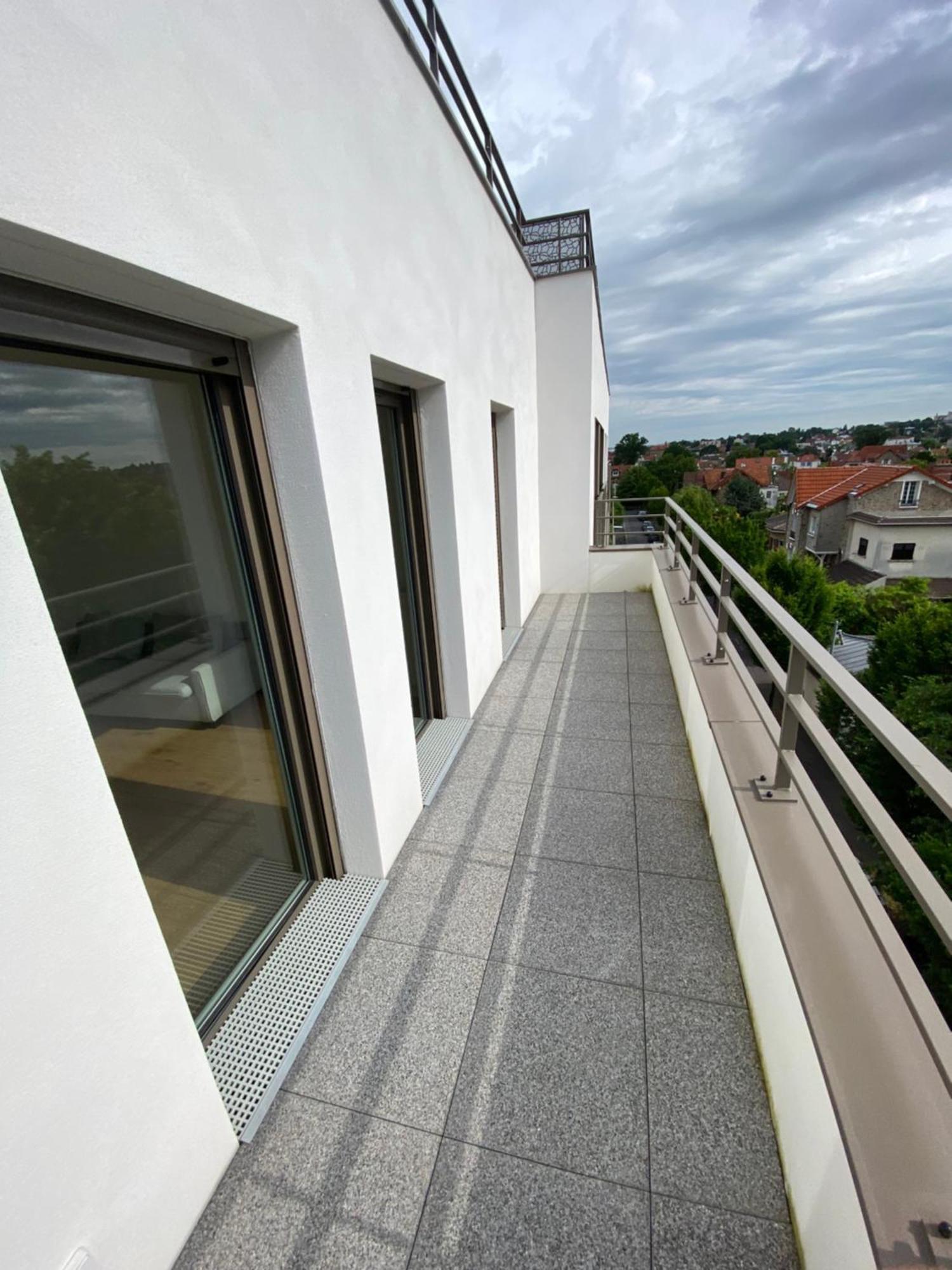 Charme Citadin Apartment Villemomble Luaran gambar