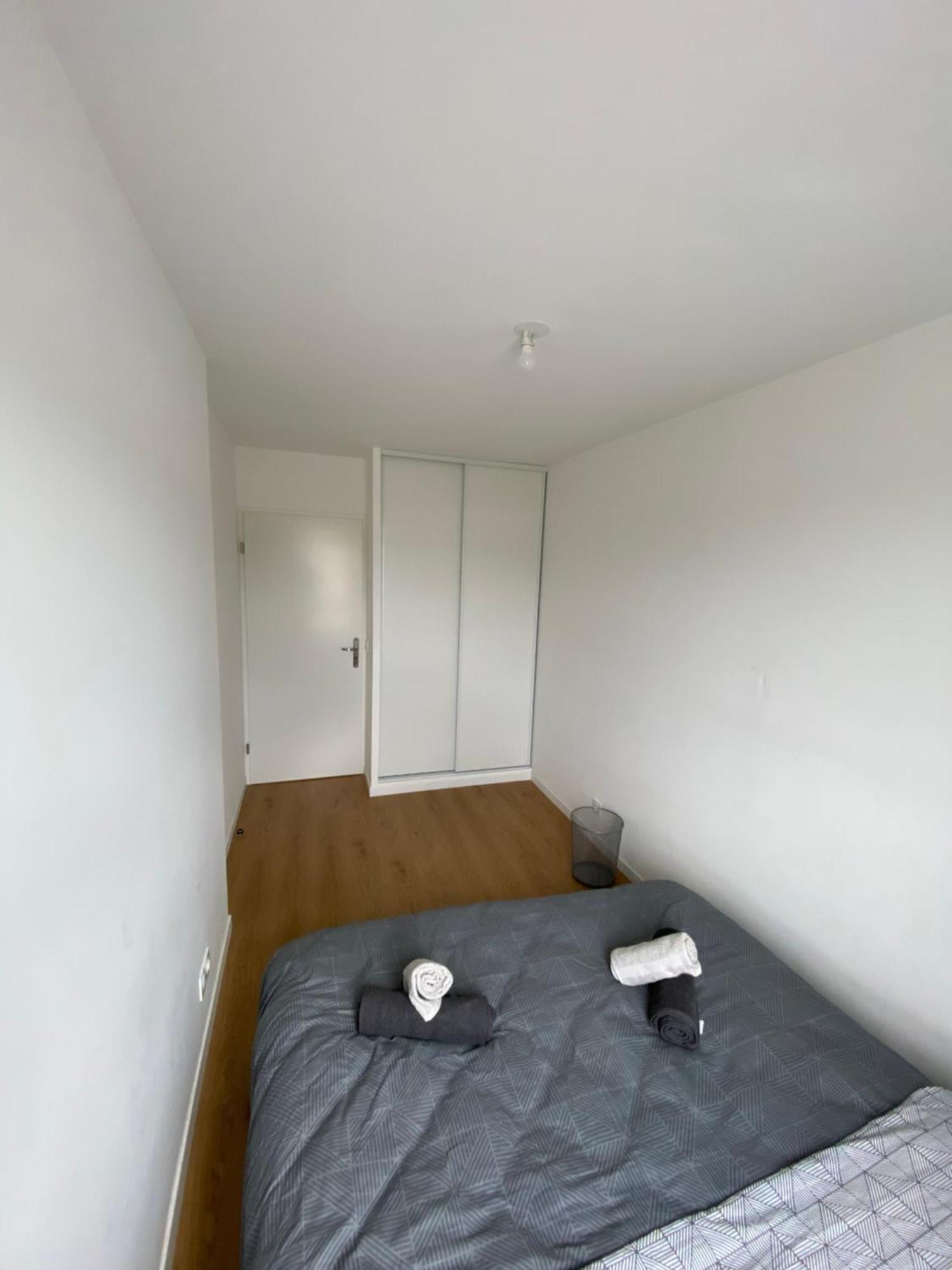 Charme Citadin Apartment Villemomble Luaran gambar