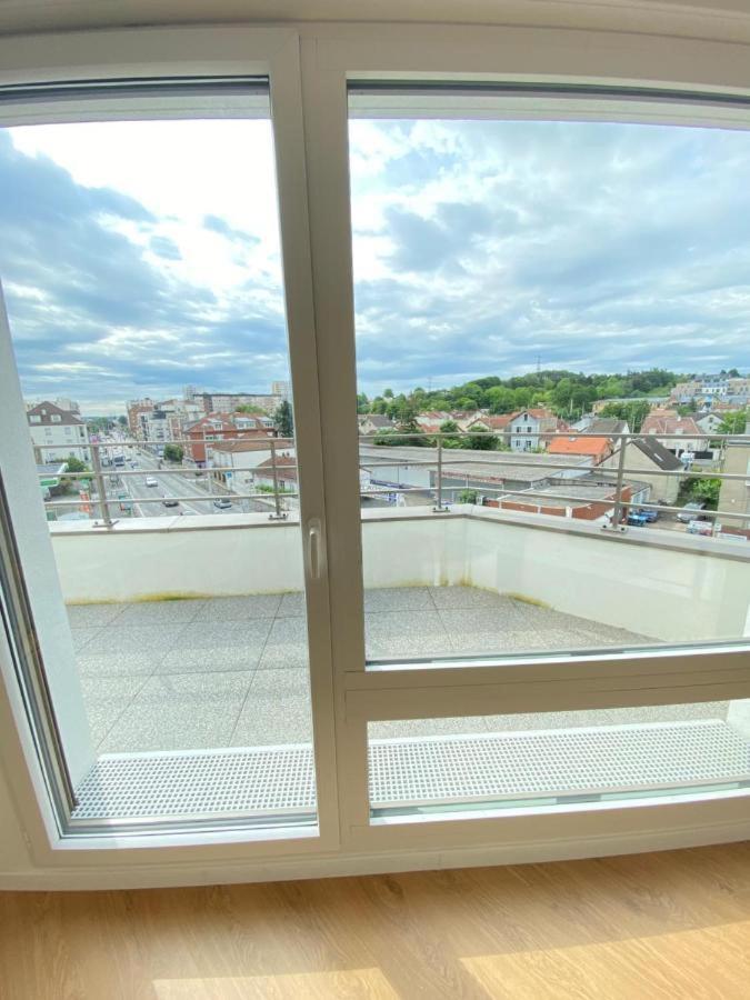 Charme Citadin Apartment Villemomble Luaran gambar