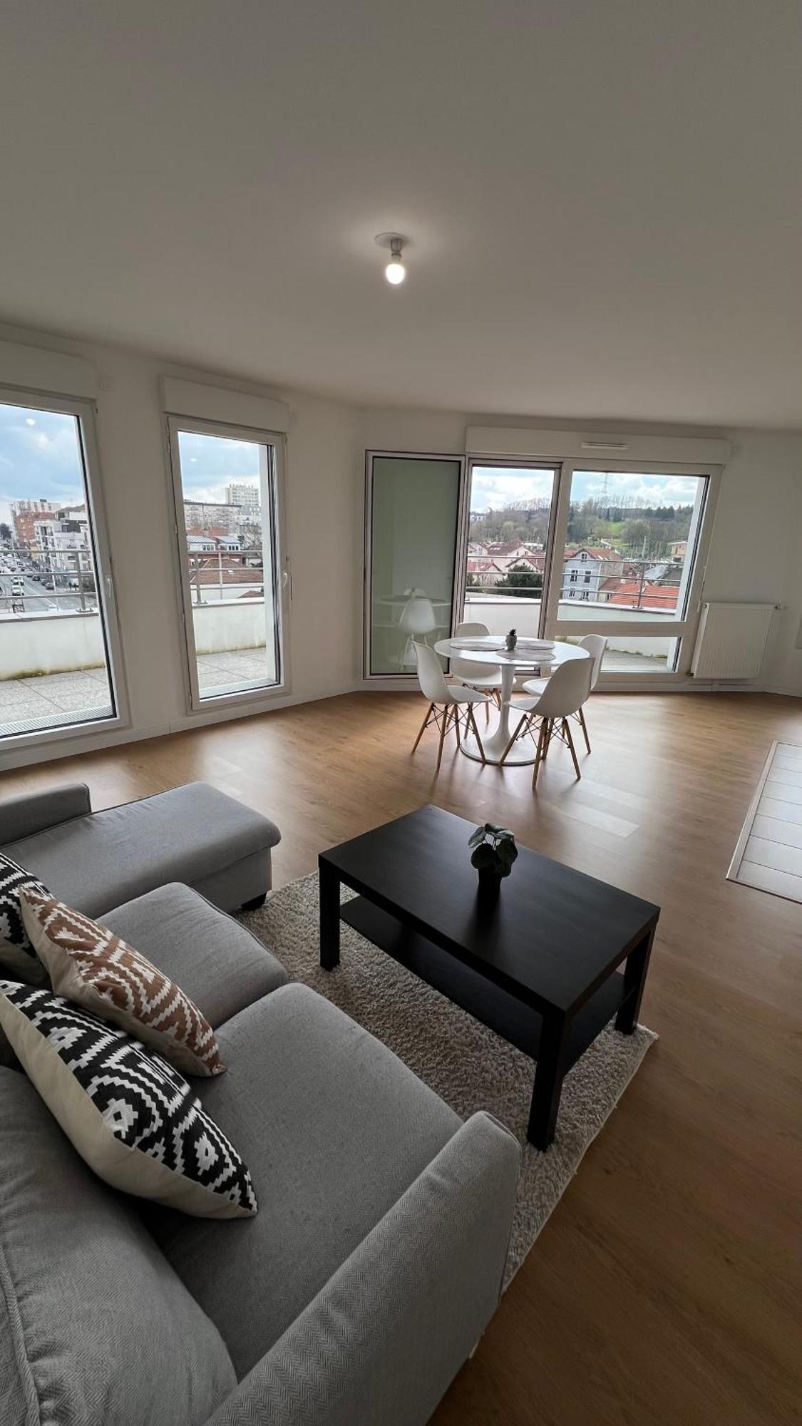 Charme Citadin Apartment Villemomble Luaran gambar